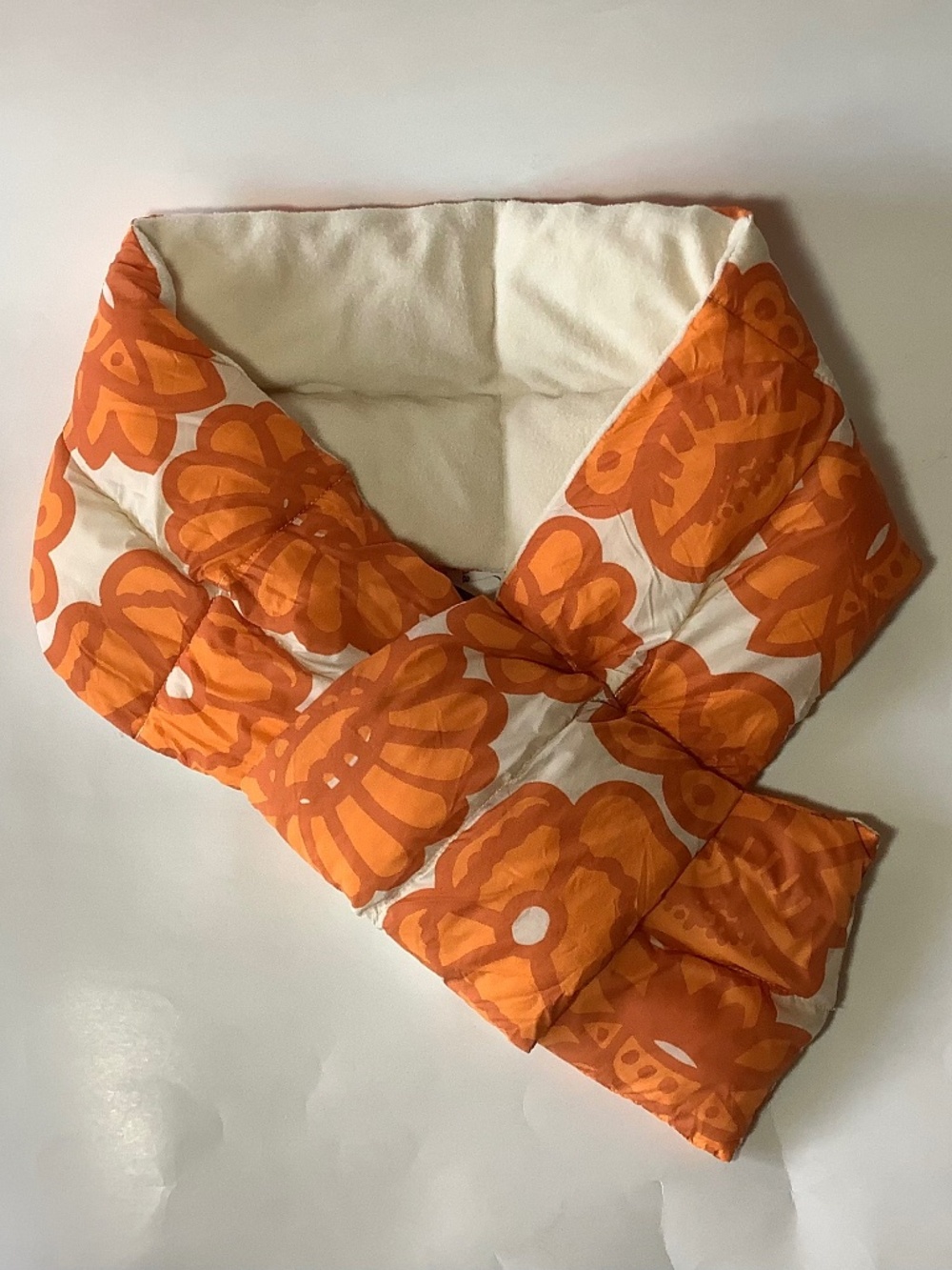 Marimekko x Uniqlo puffer scarf